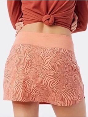 Outdoor Voices Pink Zebra-Print Athletic Skirt 4 inch